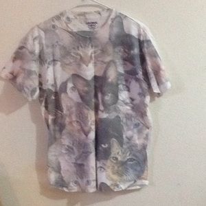 Cat t shirt size M short sleeve